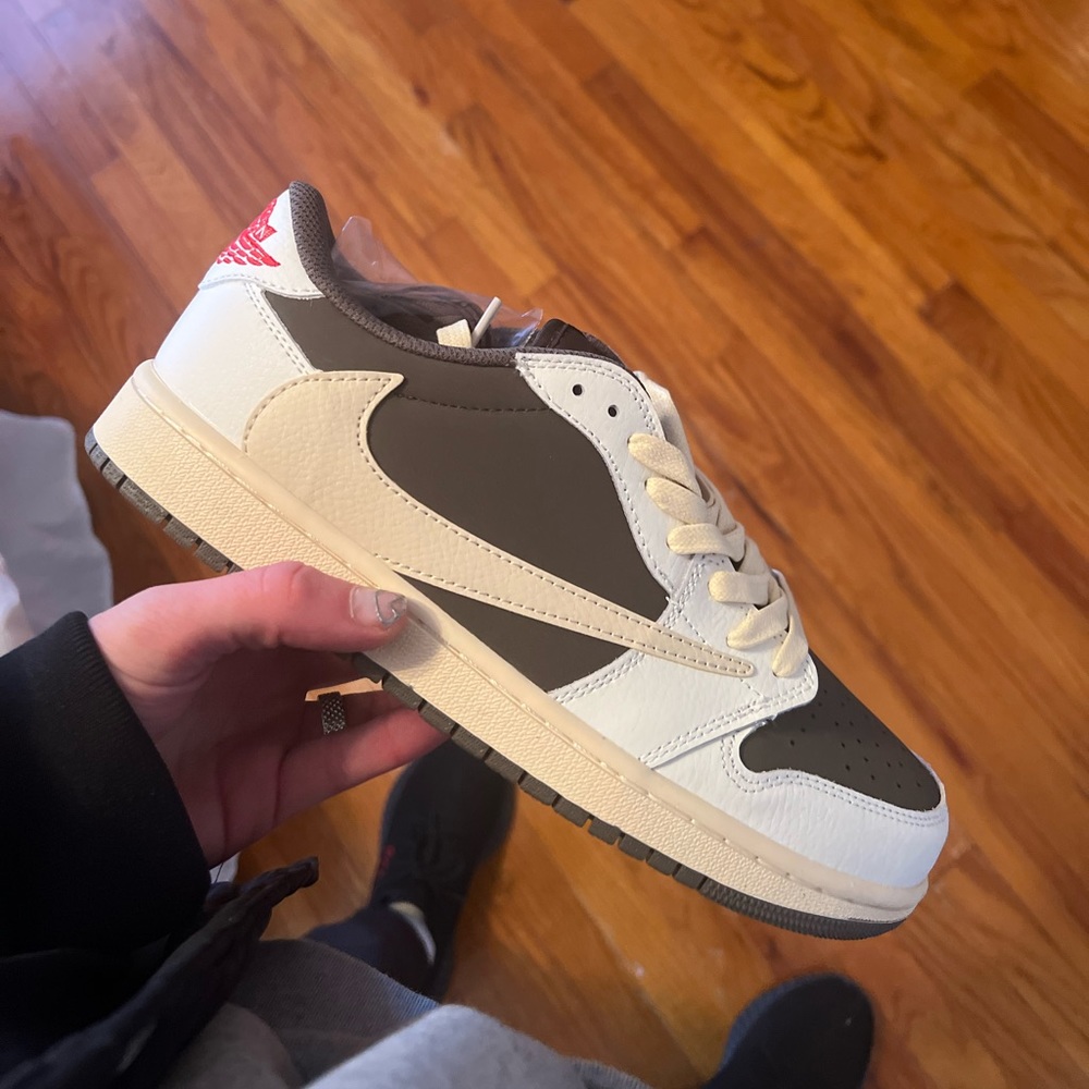 Travis Scott dunk low mocha